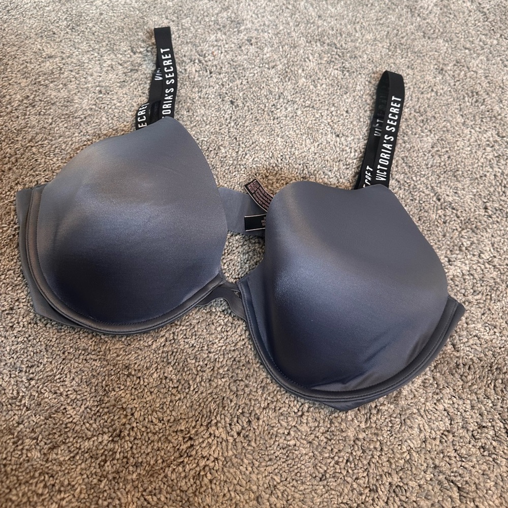 Victoria’s Secret bra